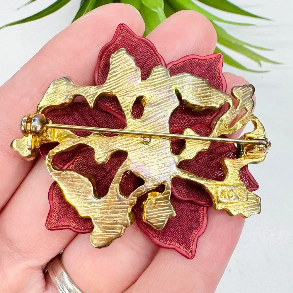 Vintage Y2K Kenneth Cole Burgundy Mesh Poinsettia Christmas Green Enamel Brooch